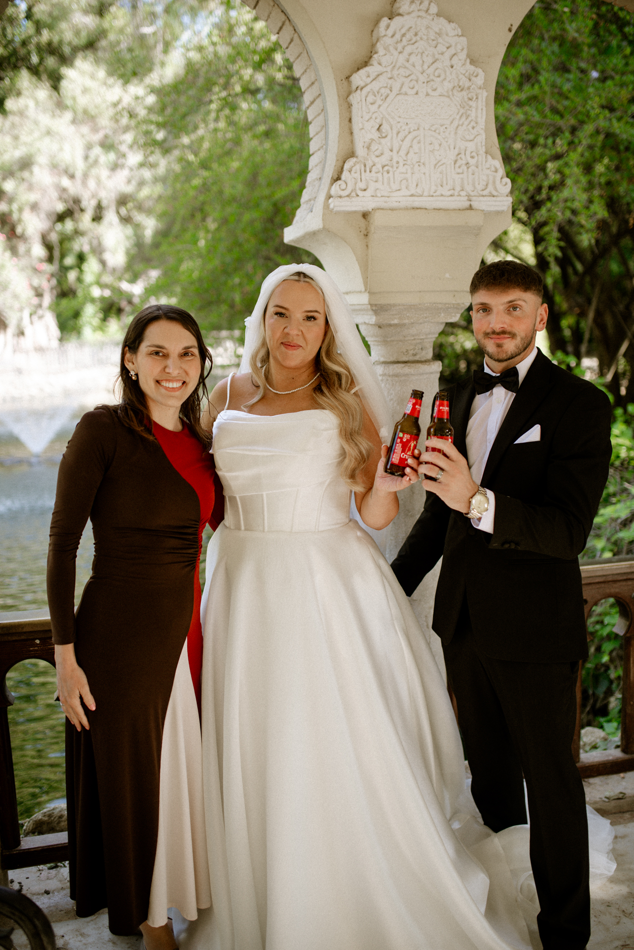 Elopement in Seville